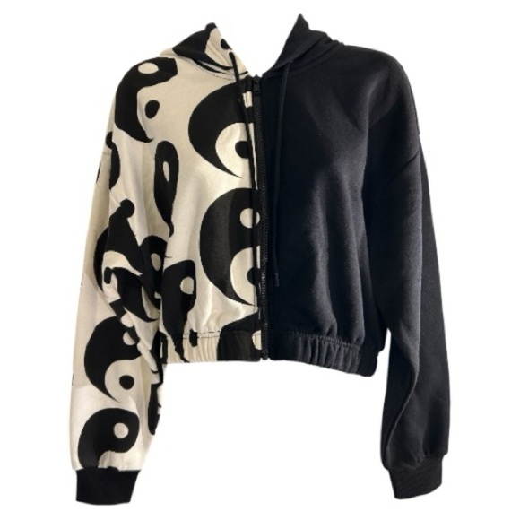 Forever 21 Jackets & Blazers - Forever 21 Black and White Yin Yang Bomber Jacket